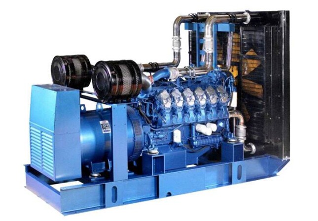 阿坝康明斯30kw小型柴油二手发电机组